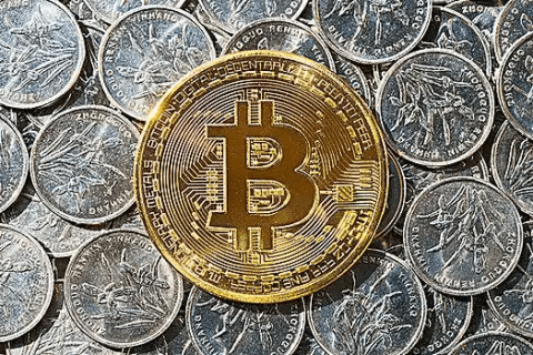 炒币新手入门教程：三个月从零到稳定盈利的核心方法