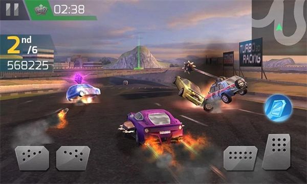 撞车大赛无限金币版 1.10 安卓版 1